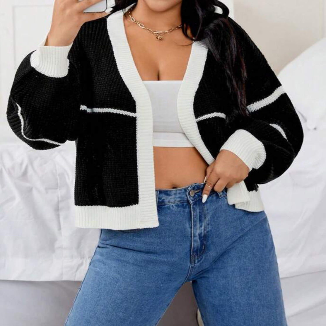 Damen Grobstrickjacke mit Farbkontrast und lässigem Schnitt R&B