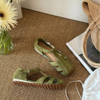 Damen Komfortable Sandalen mit geschlossenen Zehen und modischem Riemen
