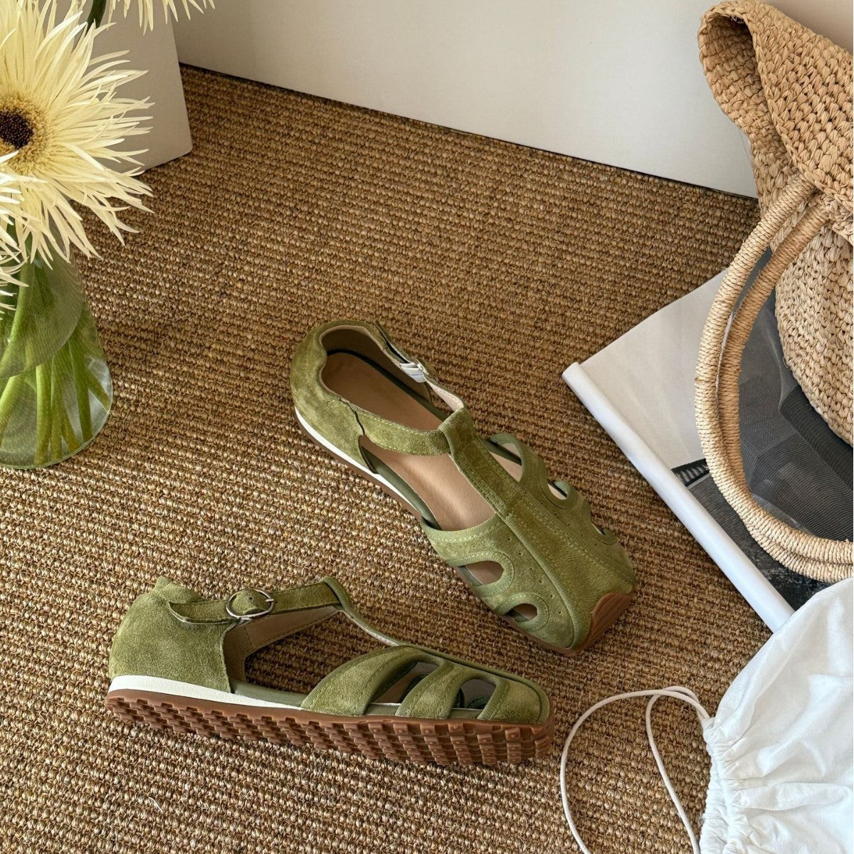 Damen Komfortable Sandalen mit geschlossenen Zehen und modischem Riemen
