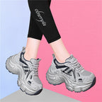 Damen Hochperformante Lifestyle-Sneaker mit überdimensionaler Sohle R&B