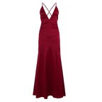 Damen Maxikleid mit tiefem V-Ausschnitt und gekreuzten Spaghettiträgern R&B