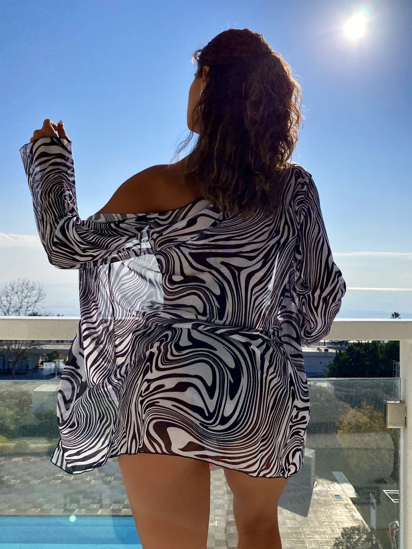 Damen Elegante und modische Strandüberwurf Jacke