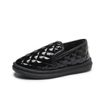 Damen gefütterte Slip-On Hausschuhe mit rutschfester Sohle und modischem Steppdesign