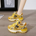 Damen Sportliche Sneakers mit trendigem Design von R&B