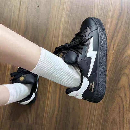 Damen Sportliche Sneakers mit verstellbarem Klettverschluss und gepolsterter Innensohle R&B