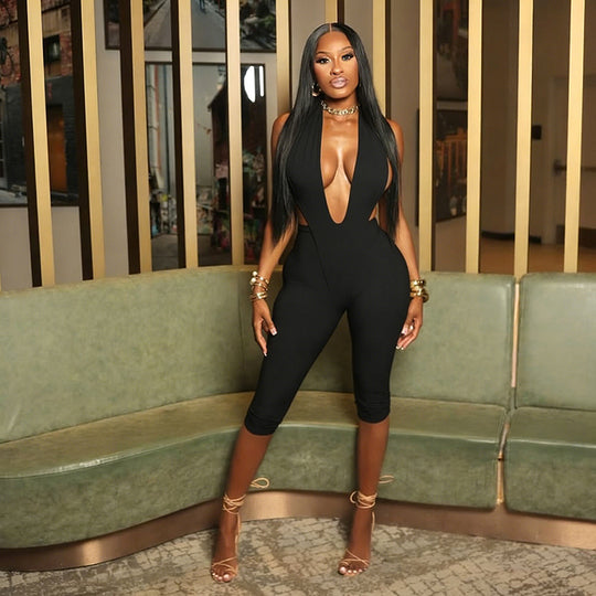 Damen Figurbetontes Jumpsuit mit raffiniertem V-Ausschnitt und offenen Seiten R&B