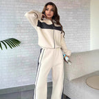 Damen sportliches Fleece-Loungewear-Set mit hohem Kragen undseitlichen Kontraststreifen R&B