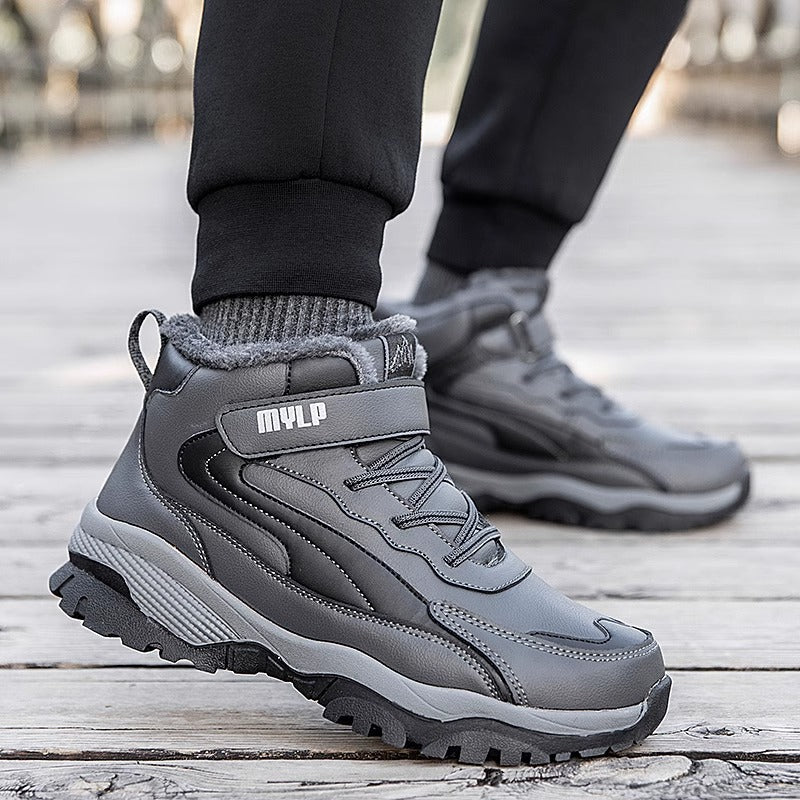 Damen Winterstiefel mit isolierendem Futter und strapazierfähiger Profilsohle R&B