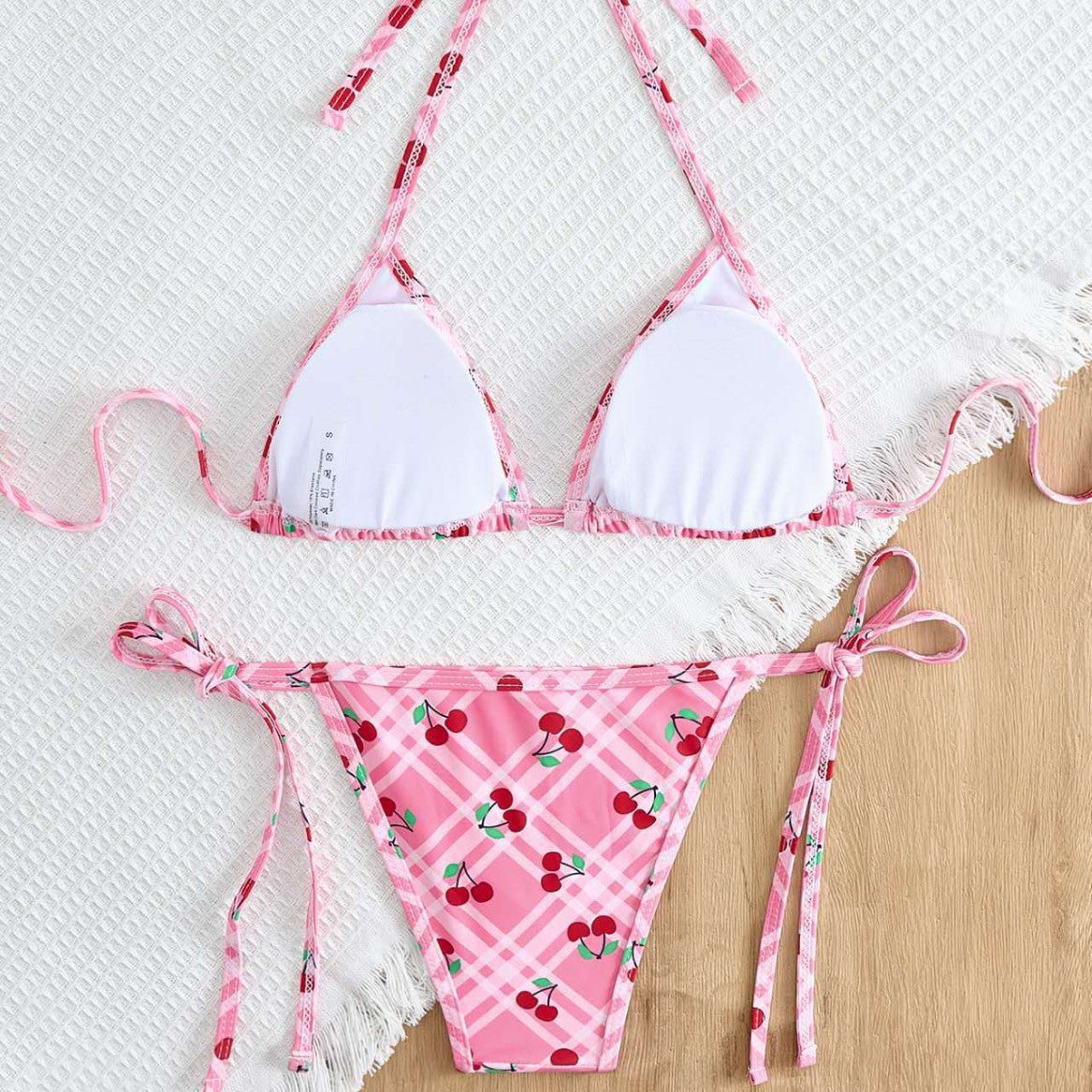 Damen Triangel-Bikini mit frischem Kirschmotiv R&B