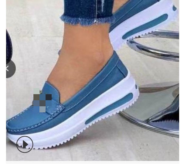 Damen bequeme Slip-On Mokassins mit strukturierten Details und rutschfester Sohle R&B