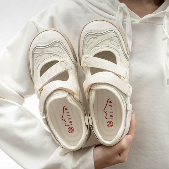 Damen Sneakers mit praktischem Klettverschluss und atmungsaktiver Oberflächenstruktur R&B