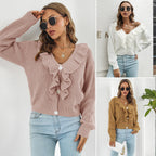 Damen Strickjacke mit Rüschendetails und knöpfbarem Frontverschluss R&B