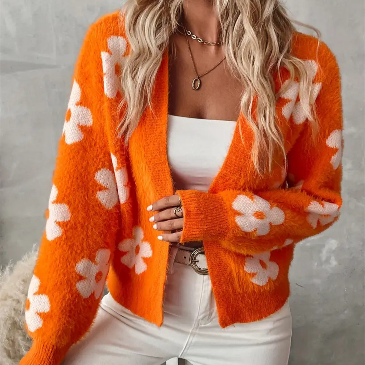 Damen Flauschiger Cardigan mit Blumenmuster
