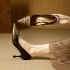 Damen modische und schicke Pumps mit stilvollem Dekor