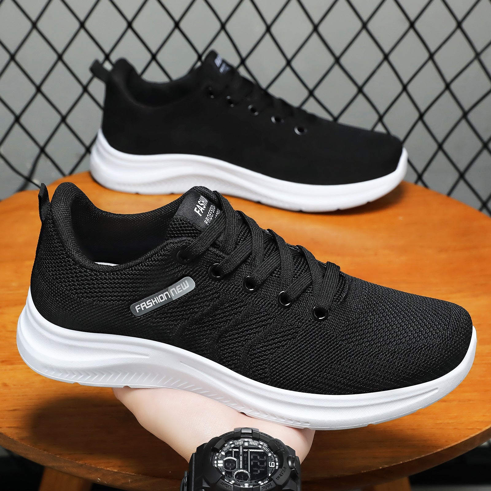 Damen Leichte und atmungsaktive Sportschuhe mit innovativem Obermaterial R&B