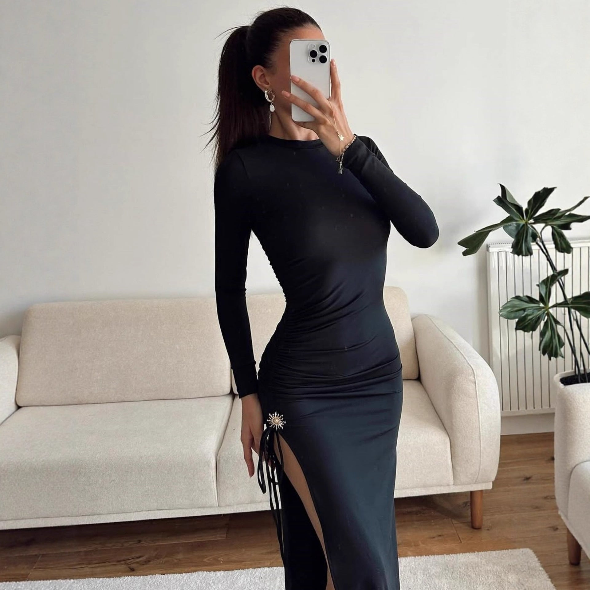 Damen elegantes, figurbetontes Kleid mit Raffungen und hohem Schlitz R&B