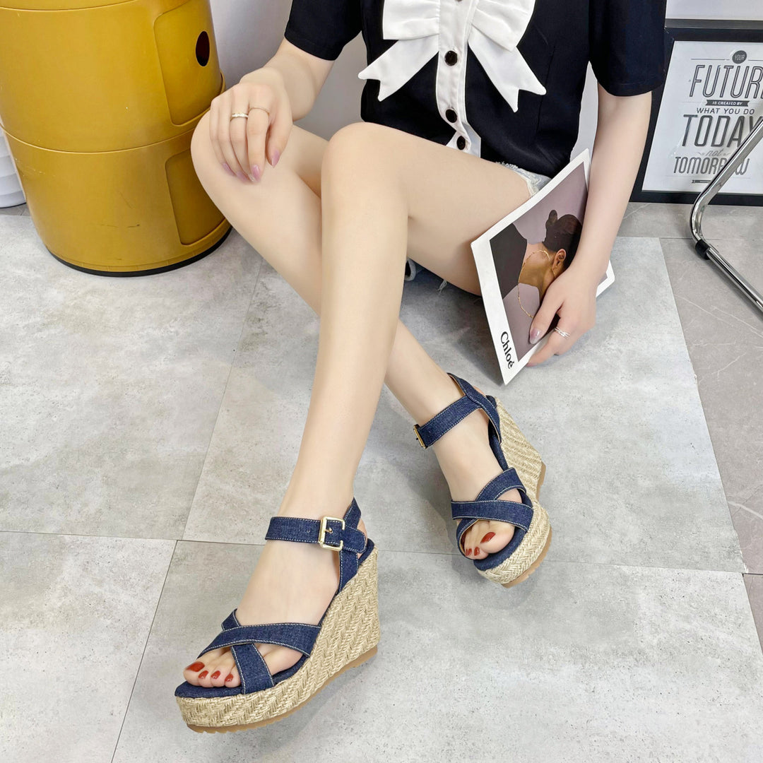 Damen nan Keil-Espadrille-Sandale mit geflochtener Juteplattform, gekreuzten Textilriemen und verstellbarer Metallschnalle R&B