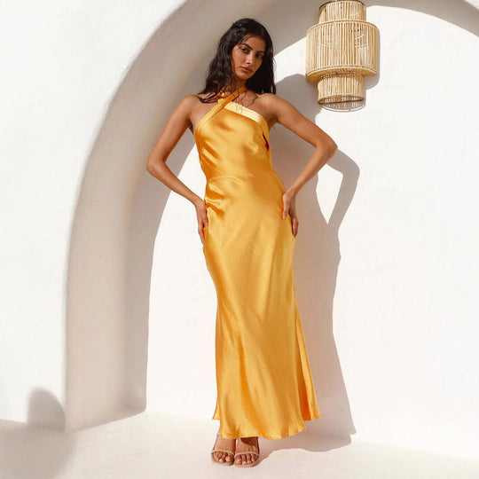 Damen elegantes Abendkleid mit asymmetrischem Ausschnitt und fließendem Satinfall R&B