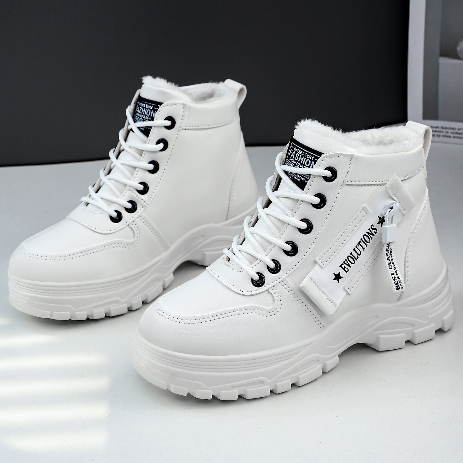 Damen Urbaner Winterstiefel mit trendigem Design und warmer Fütterung R&B