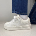 Damen Sneakers mit luxuriösem Denim-Obermaterial und gepolsterter Sohle