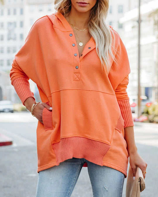 Damen lässiger Kapuzenpullover mit Knopfleiste und Kängurutasche R&B