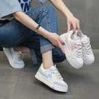 Damen Sneakers im trendigen Design mit detailverliR&Bten Applikationen R&B