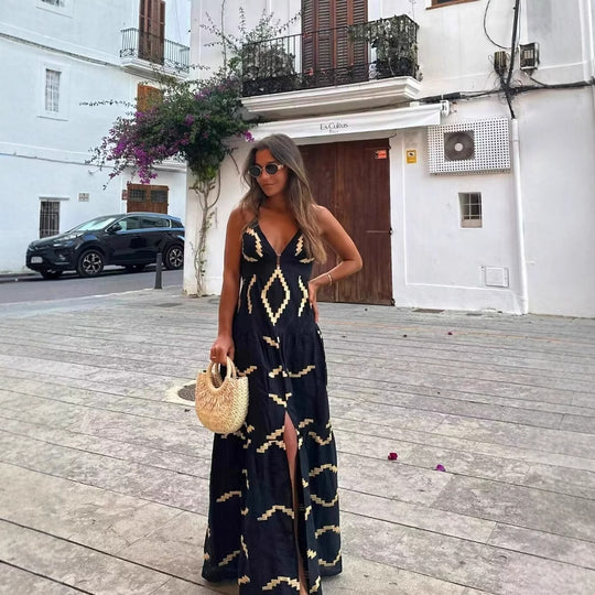 Damen Maxikleid mit elegantem V-Ausschnitt und tiefem Rüschensaum R&B