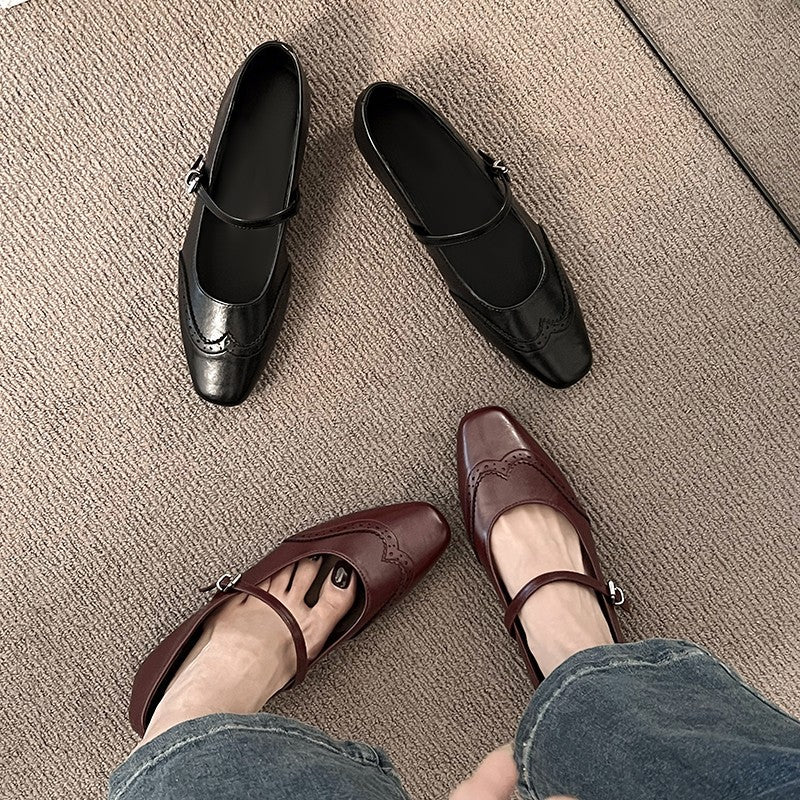 Damen Elegante Ballerinas mit komfortablem Riemchen und feiner Brogue-Verzierung R&B