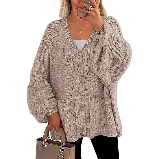 Damen Oversized Strickjacke mit Knöpfen und großen Taschen R&B