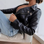 Damen Cropped Kunstleder Bikerjacke mit asymmetrischem Reißverschluss