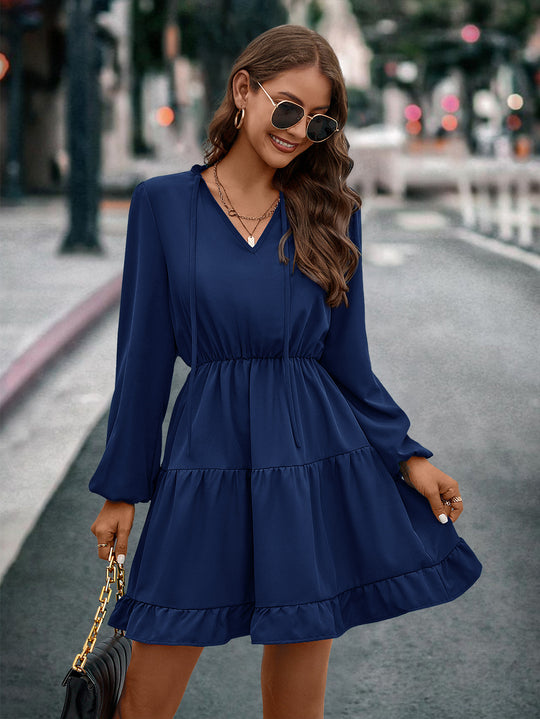Damen kurzes Kleid mit lässigem Schnitt und Volantdetails R&B