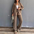Damen Elegant geschnittene Jacke mit kontrastierendem Saum R&B