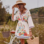Damen Sommerliches Kleid mit raffinierten Stickdetails R&B