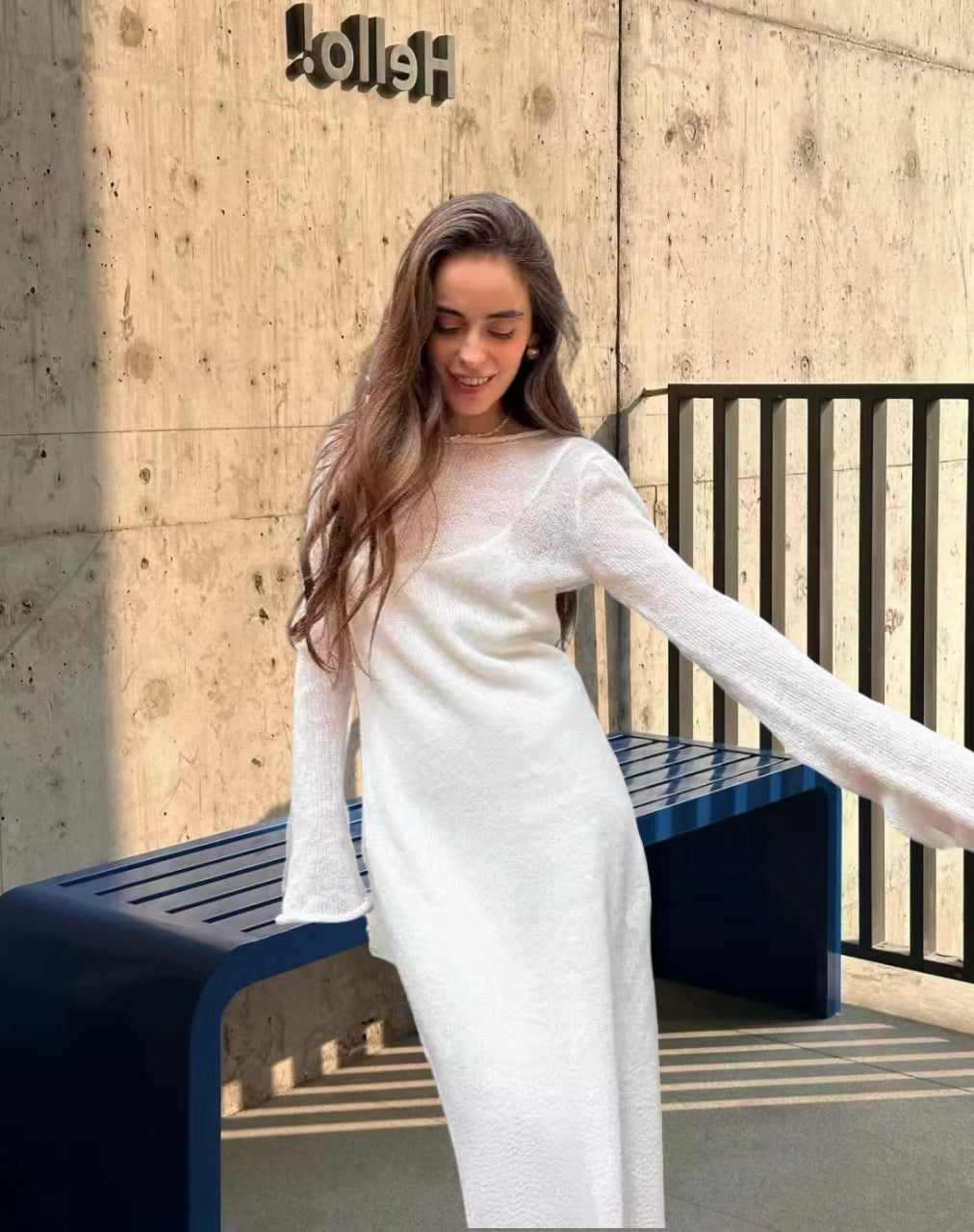 Damen Elegantes Strickkleid mit weitem Schnitt und langen Ärmeln R&B