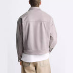 Herren lässige Wildlederjacke mit praktischen Brusttaschen und modernem Schnitt Hedi-Mode