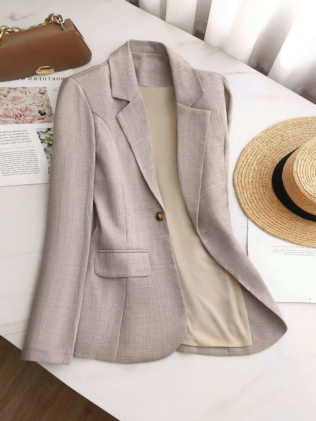 Damen Eleganter und leichter Blazer mit modernem Schnitt und praktischen Taschen R&B