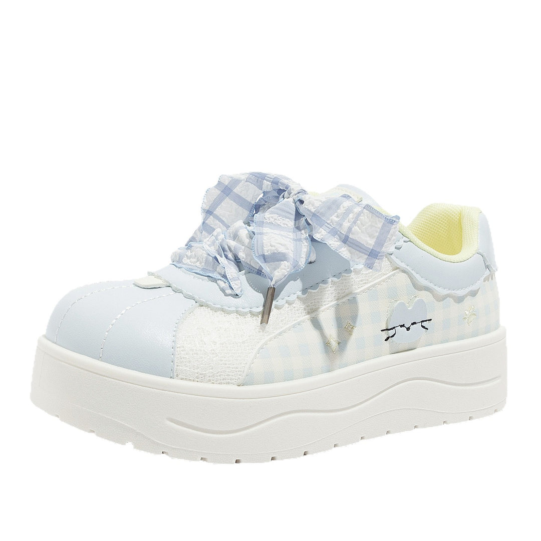 Damen Sneakers mit niedlichem Karo-Muster und verspielten Rüschen von R&B