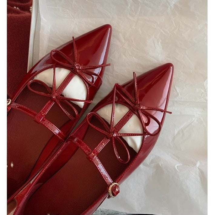 Damen Ballerina-Schuhe mit verspieltem Schleifendetail und eleganter Lackoberfläche