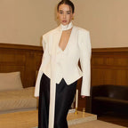 Damen Blazer-Kleid mit tiefem V-Ausschnitt und eleganten langen Ärmeln R&B