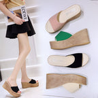 Damen Wedge-Pantoletten mit weichem Obermaterial und bequemer Sohle R&B