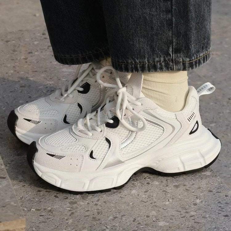 Damen Sportliche Performance-Sneaker mit atmungsaktiven Mesh-Einsätzen R&B
