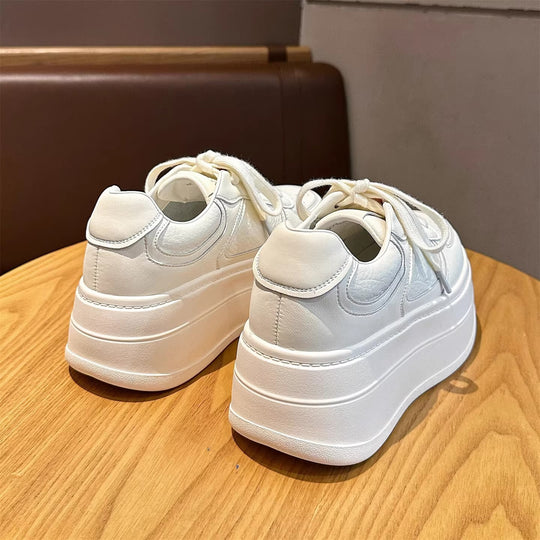 Damen modische Plateau Sneakers mit atmungsaktiver Leder-Oberfläche R&B