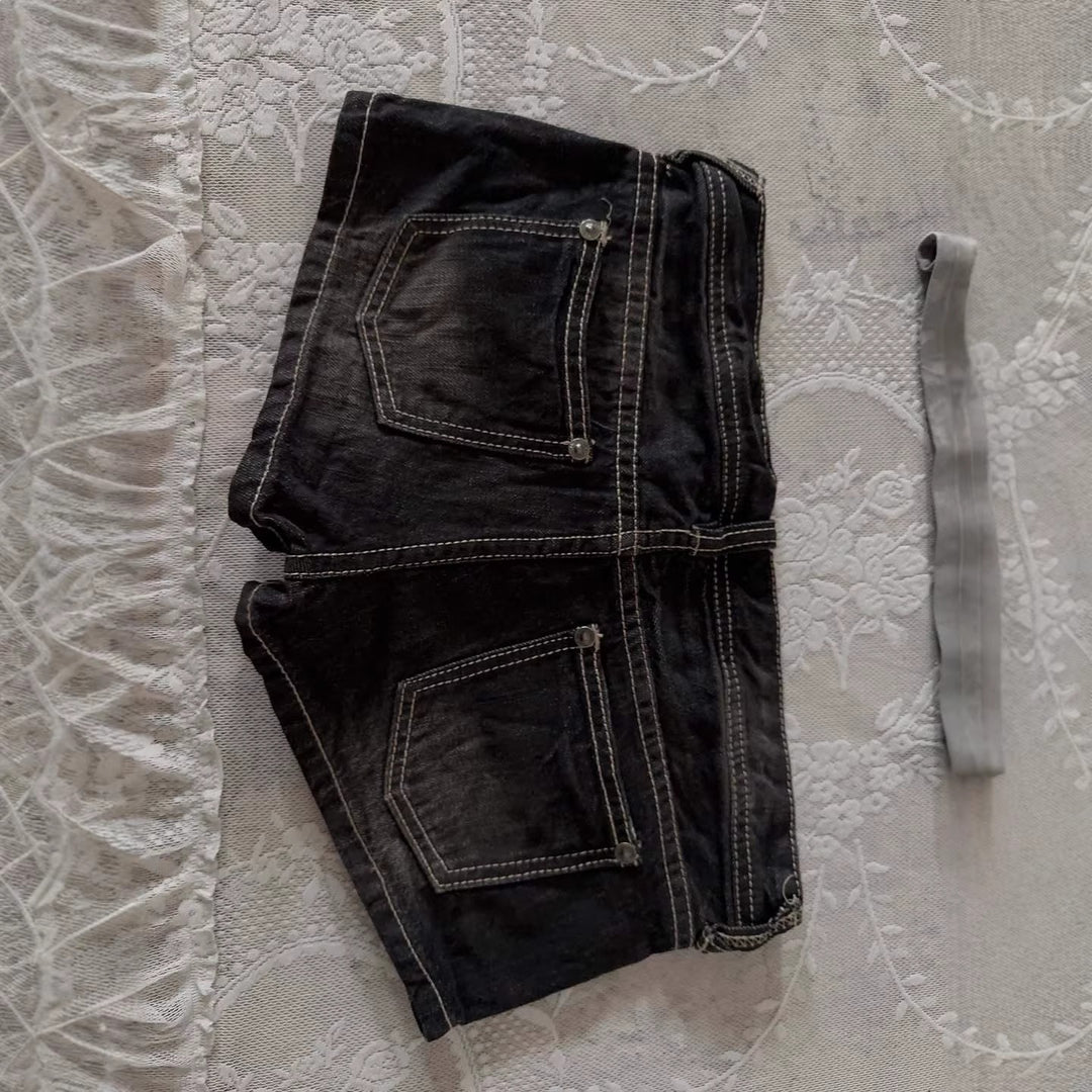 Damen Denim-Shorts mit lässigem Cut und auffälligen Nähte R&B