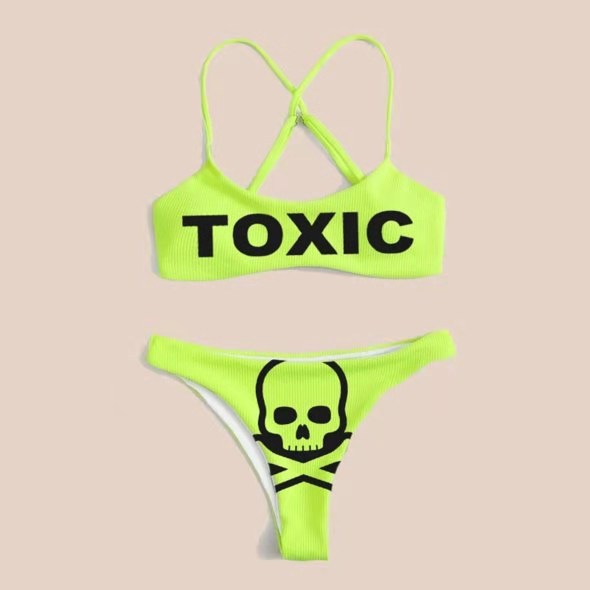 Damen Sport-Bikini mit auffälligem Schriftzug und Skull-Design R&B