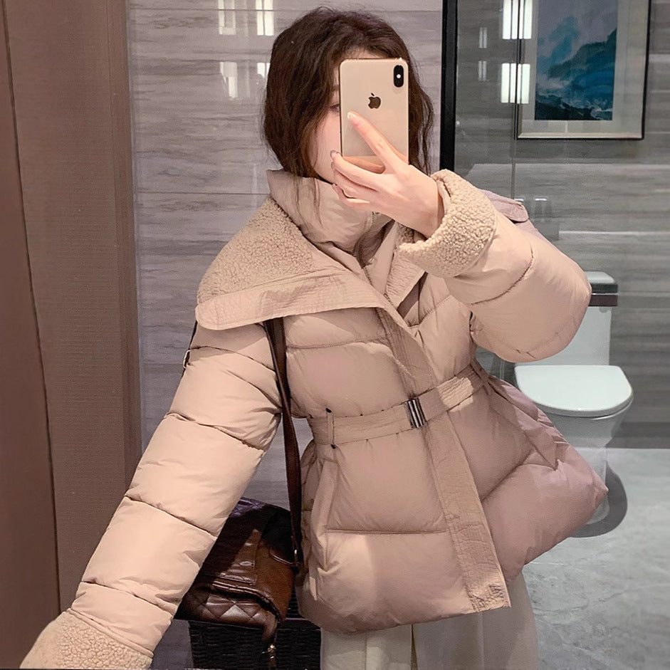 Damen Stylische und warme Pufferjacke mit hohem Kragen und praktischen Taschen R&B