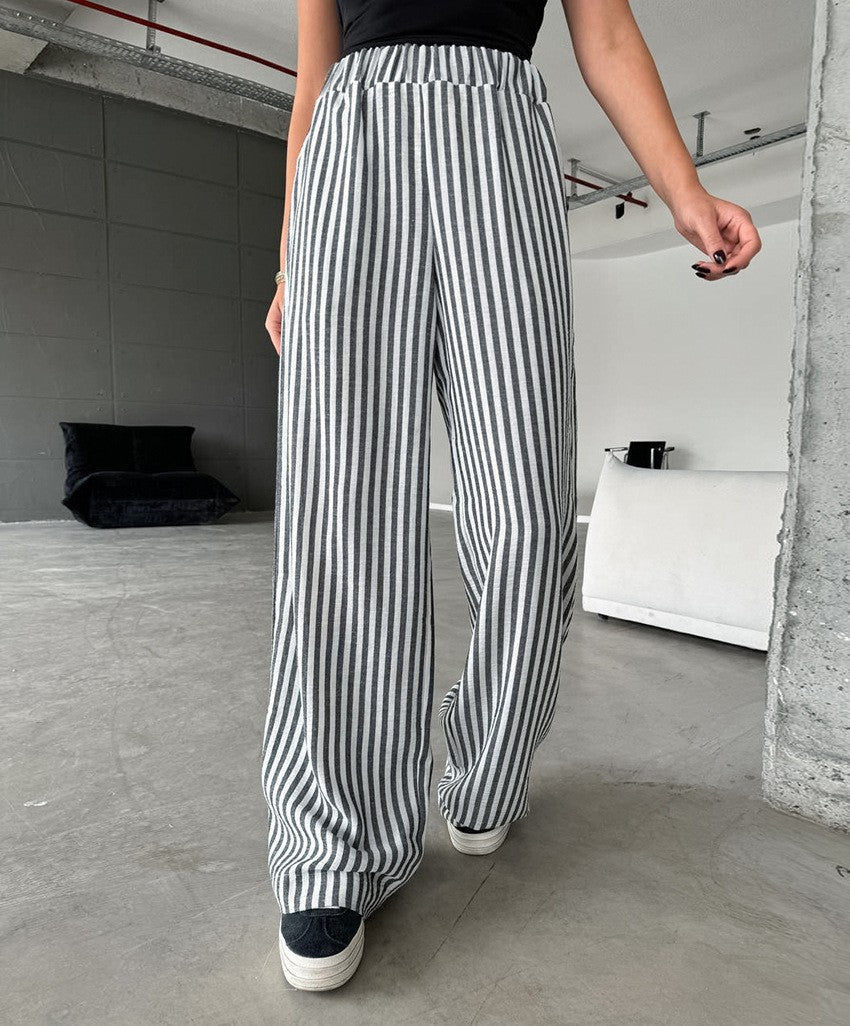 Damen Weite Streifenhose aus leichtem Materialien R&B