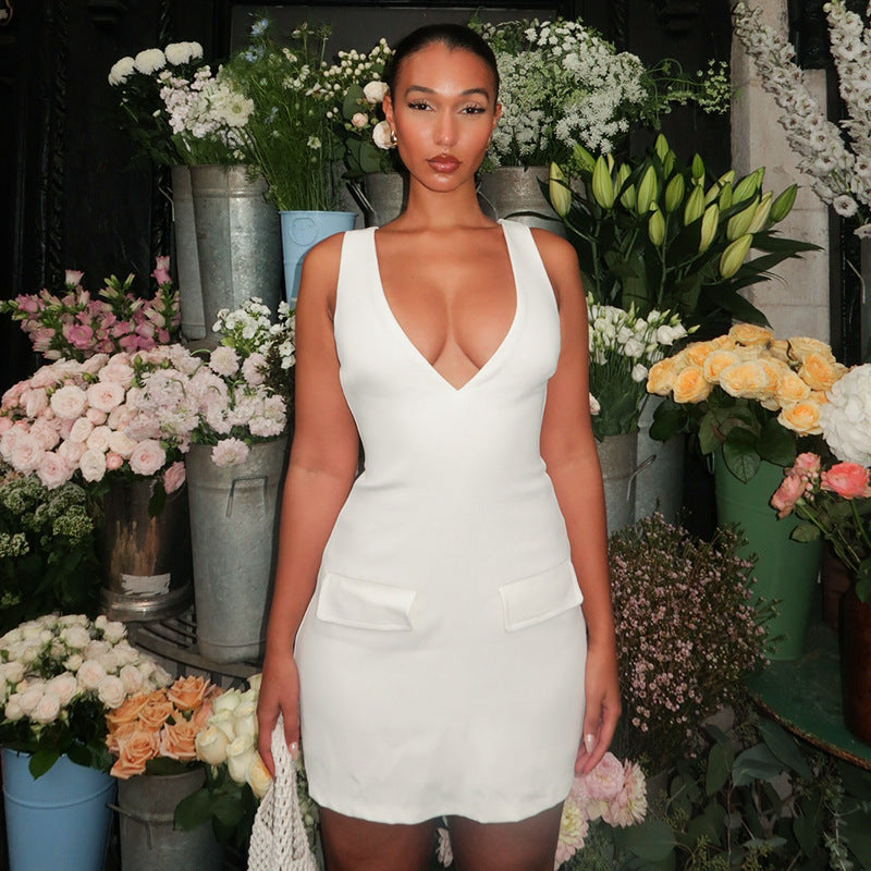 Damen Schlichtes Minikleid mit tiefem V-Ausschnitt und praktischen Taschen R&B