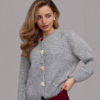 Damen lockerer Strickpullover mit herzförmigen Knöpfen und weitem Schnitt R&B