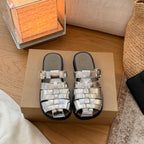 Damen modische Riemensandalen mit geflochtenem Design und verstellbarem Riemen
