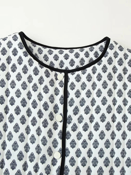 Damen modische kurz geschnittene Jacke mit kontrastierenden Paspeln und praktischen Taschen R&B